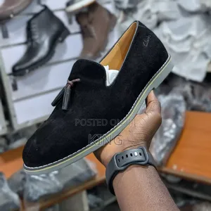 Valid Simple Suede Moccasins