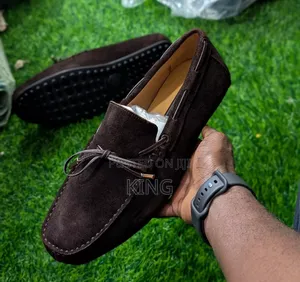 Grand Simple Suede Moccasins