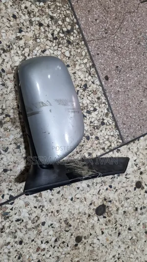 Toyota Wish 2007 Side Mirror (Original)