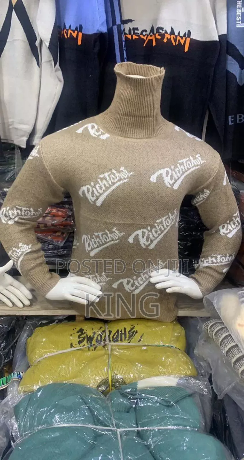 Genial Sweaters