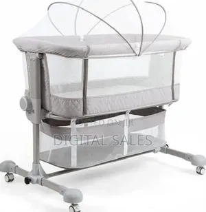 Adjustable Baby Bed for Infant