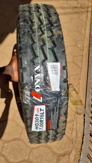 700r16 Onyx Highway Tyres