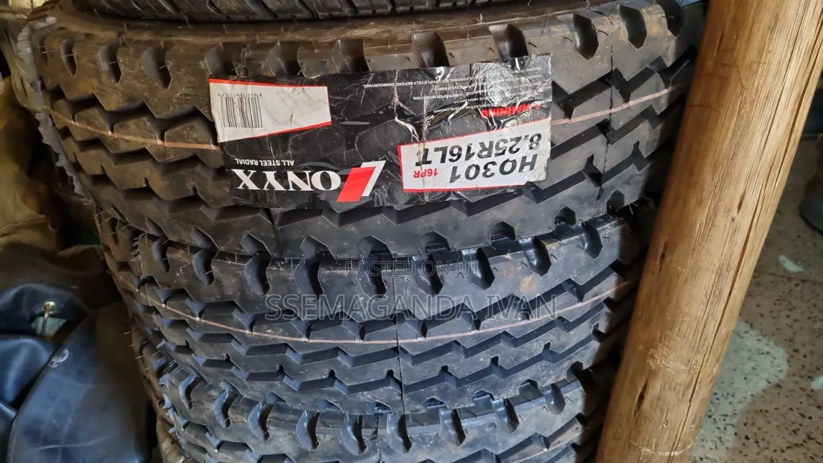 825r16 Onyx Highway
