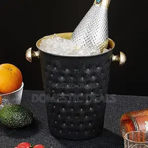 Modern Looks Ice Bucket