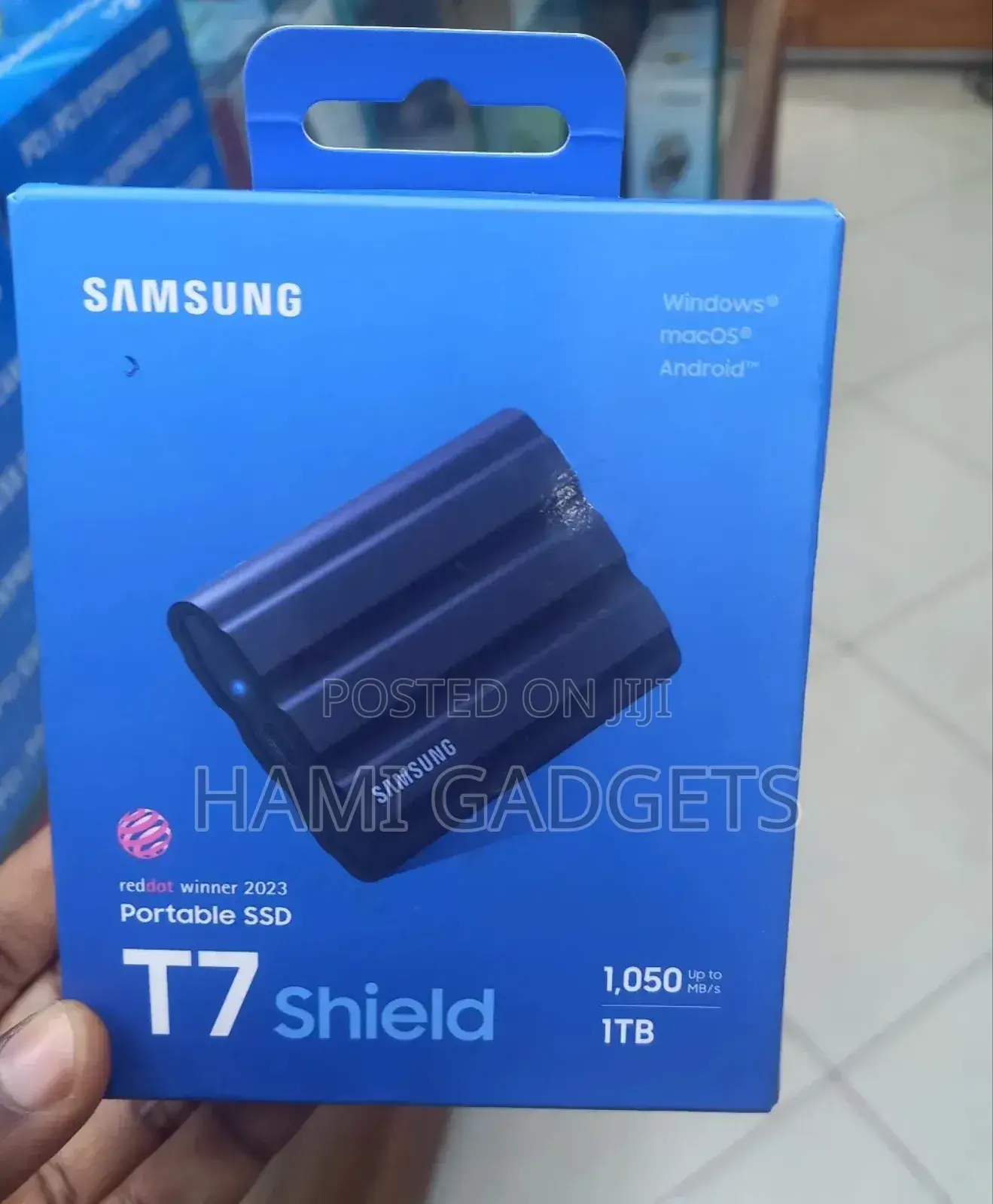 1tb T7 Shield Samsung Portable SSD