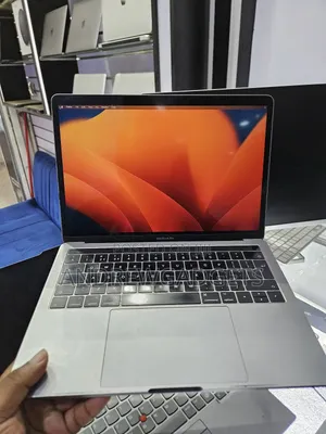 Laptop Apple MacBook Pro 2017 16GB Intel Core I5 SSD 500GB