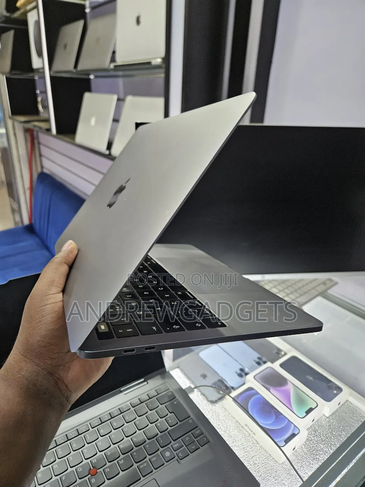 Laptop Apple MacBook Pro 2017 16GB Intel Core I5 SSD 500GB