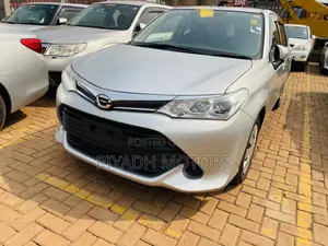 Toyota Corolla Fielder 1.5 Petrol FWD 2016 Silver