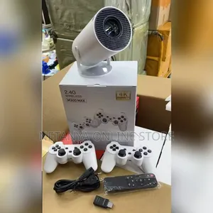 Portable Intelligent Game Projector With Consoles