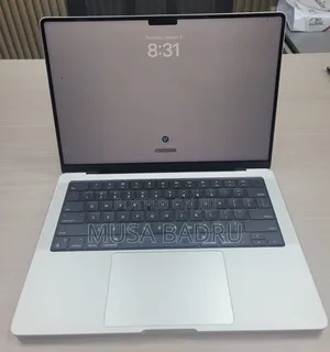 New Laptop Apple MacBook Pro 2019 16GB Apple M1 Pro SSD 512GB