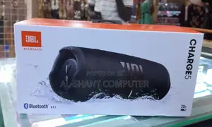 JBL Blue Tooth Speaker Charge 5