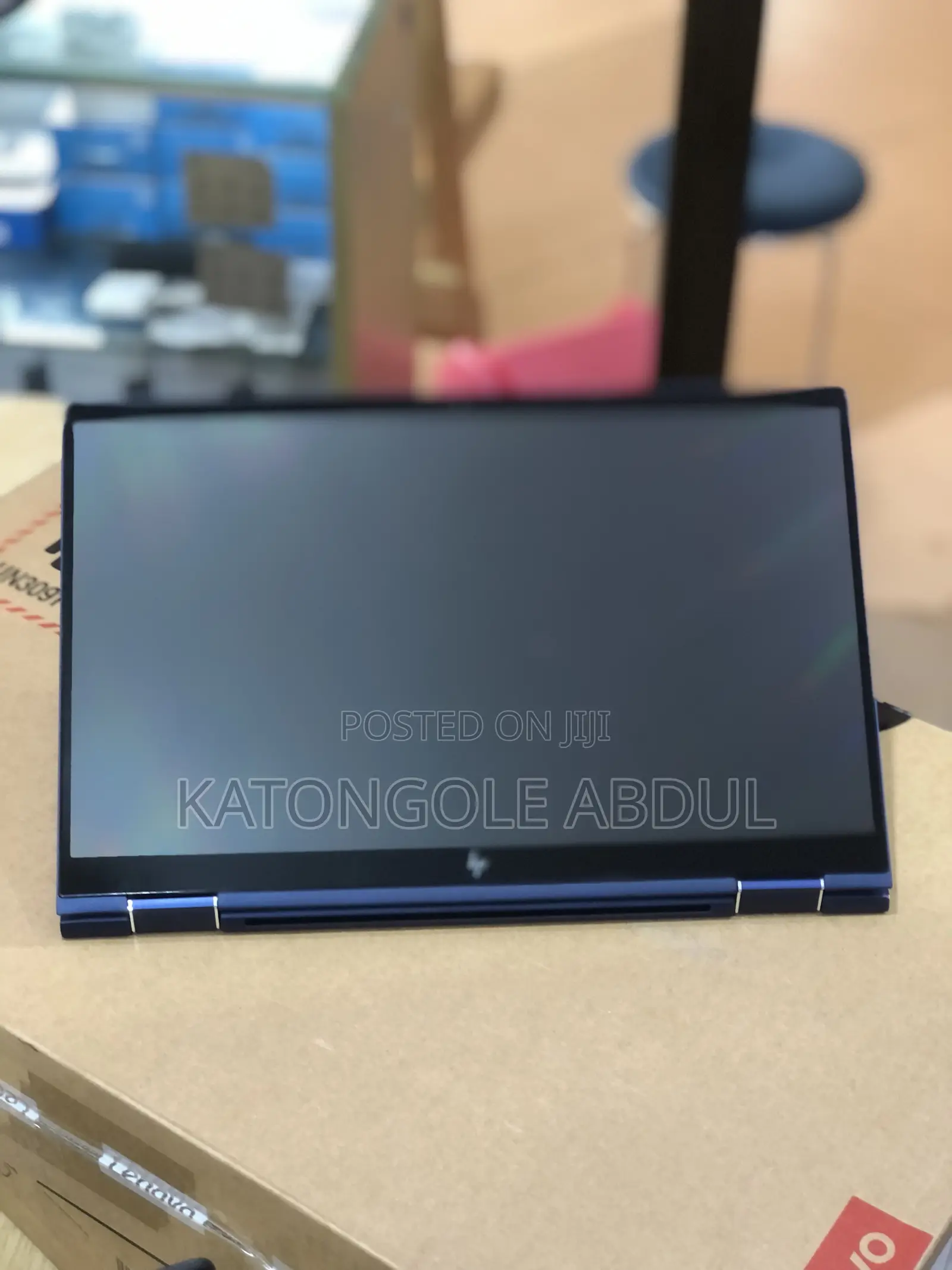 New Laptop HP Elite Dragonfly G4 16GB Intel Core I7 SSD 512GB