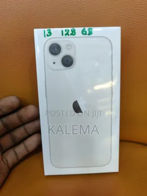 New Apple iPhone 13 256 GB White