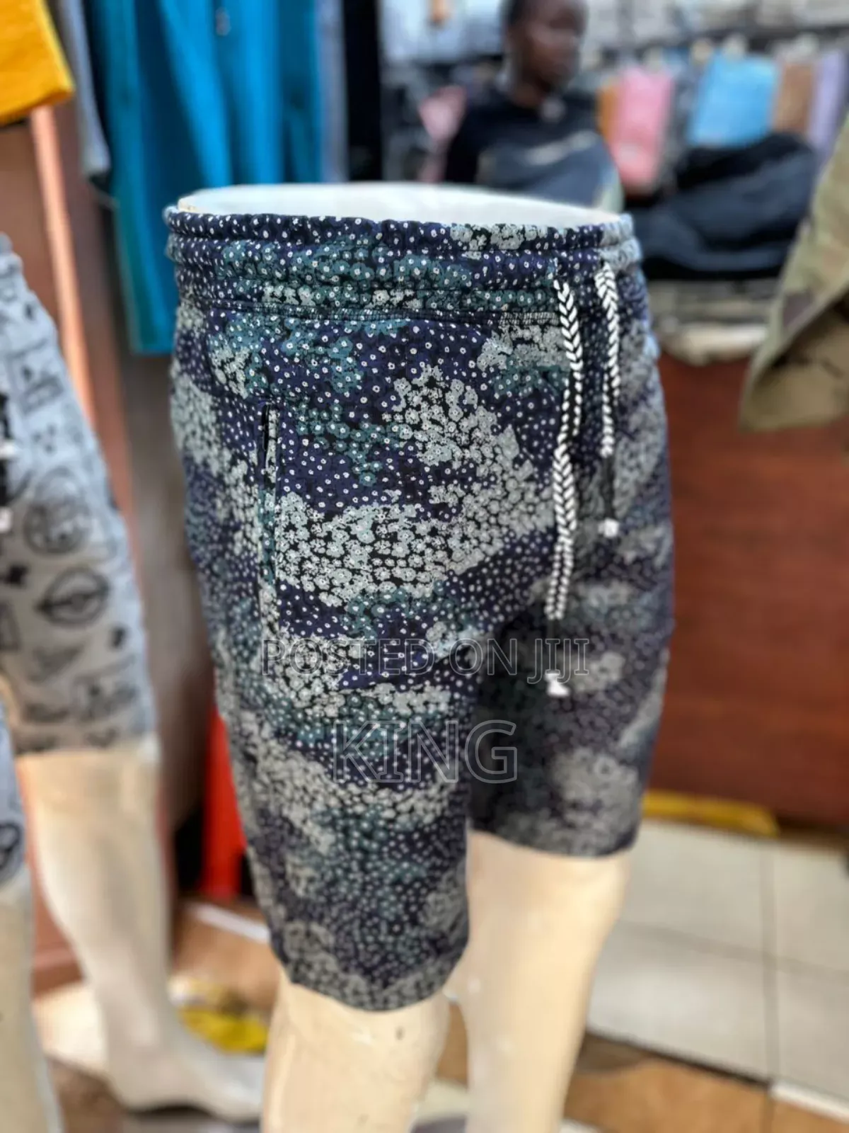 Arch Shorts