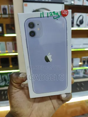 New Apple iPhone 11 128 GB Blue