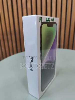 New Apple iPhone 14 256 GB Black