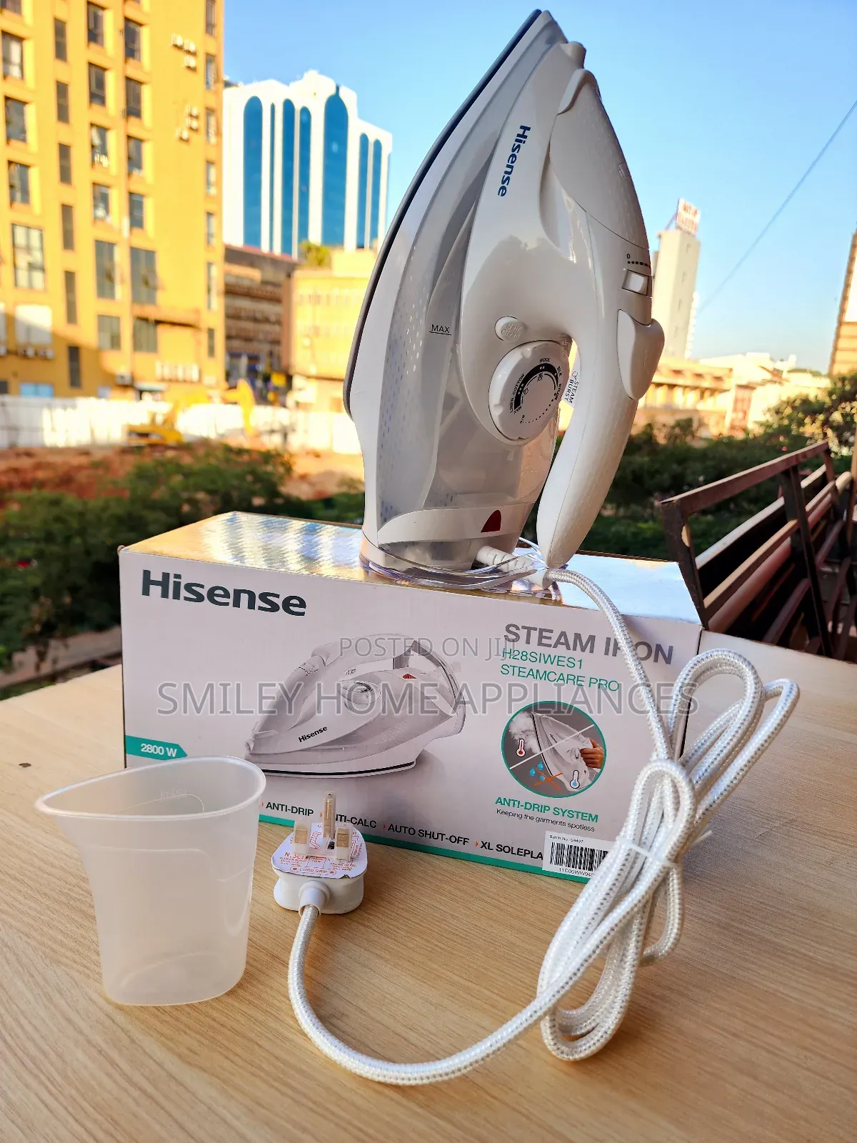 Hisense Steam Iron Flat HS28SIWESI