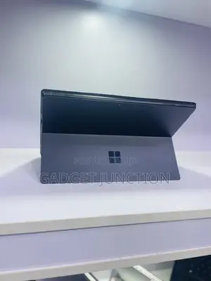 Laptop Microsoft Surface Pro 7 8GB Intel Core I5 SSD 256GB