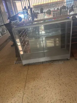 Glass Display