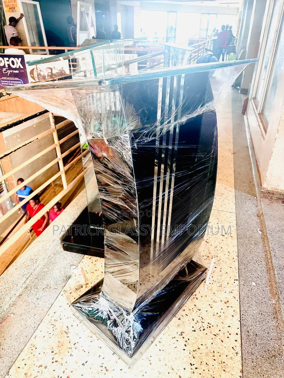 Black Stripped Pulpit
