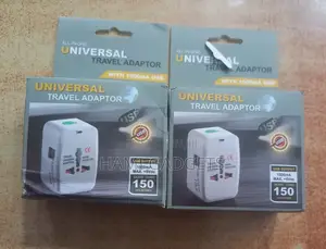 Universal Travel Adaptor USB Output