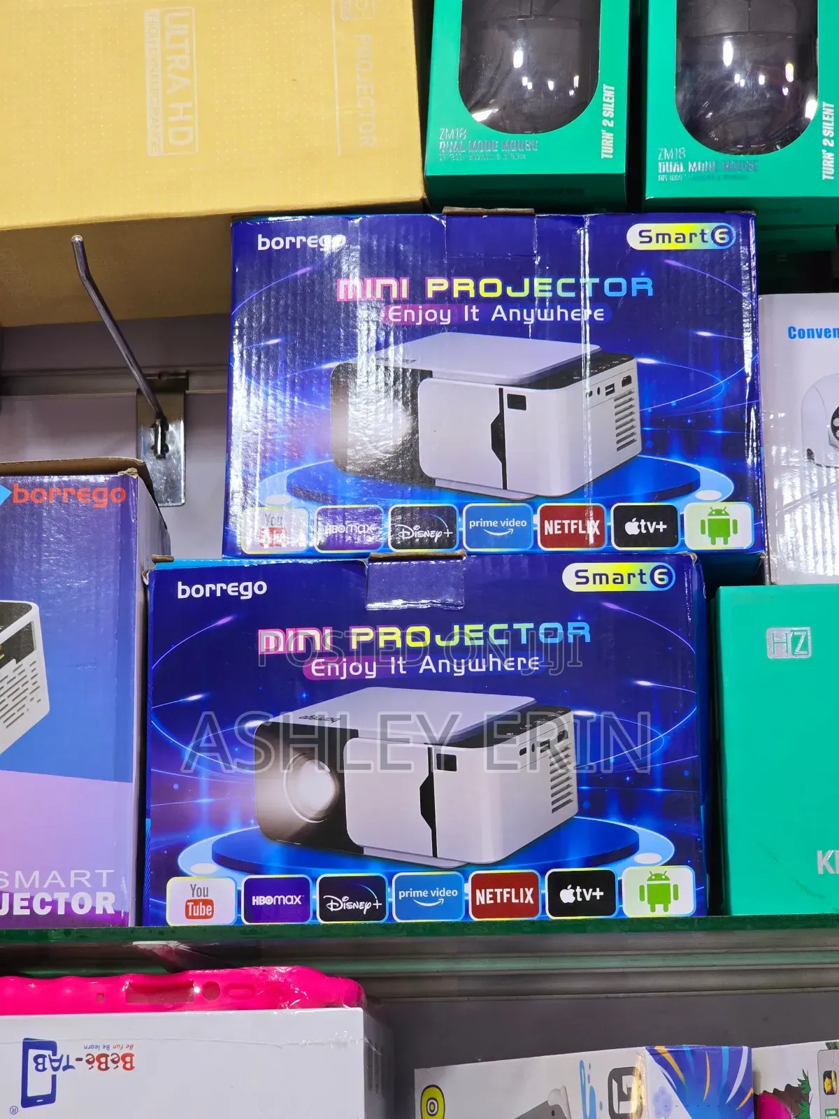 Modern Smart 6 Borrego Mini Projector