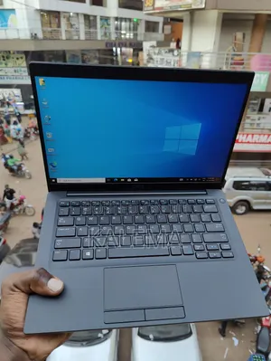 Laptop Dell Latitude 7390 8GB Intel Core I5 SSD 256GB