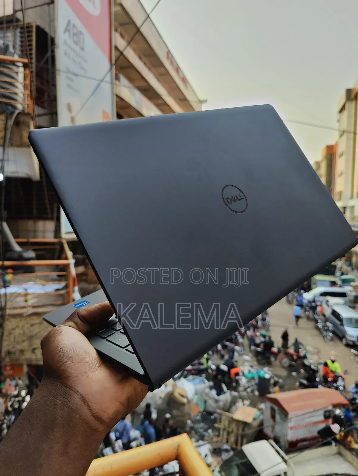 Laptop Dell Inspiron 14 3552 8GB Intel Core I5 HDD+SSD 256GB