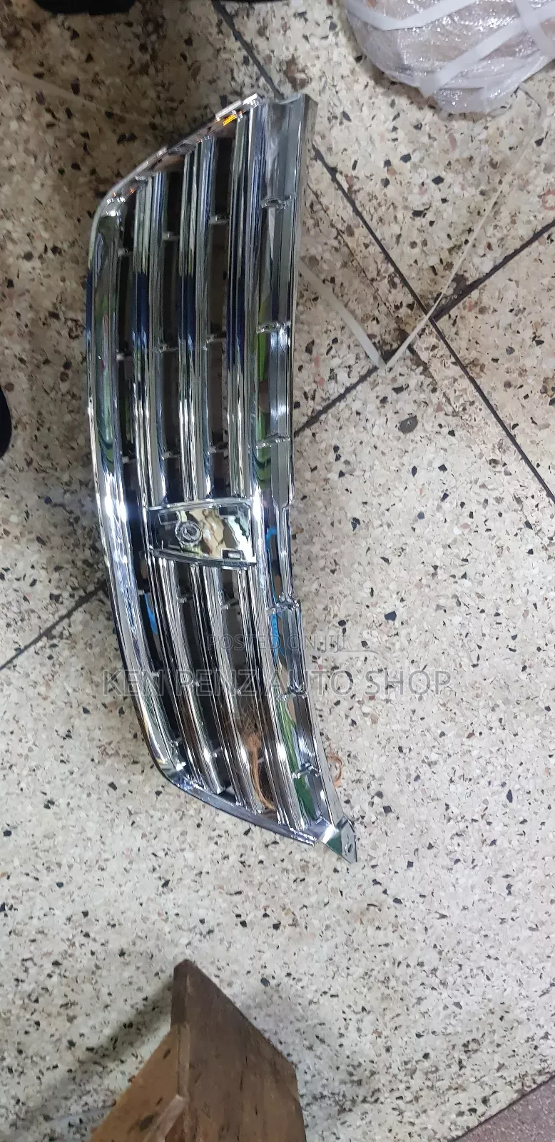 Grill for Premio X 2002