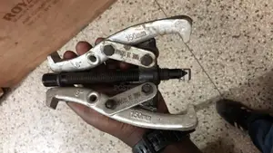 Bearing Puller