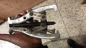 Bearing Puller