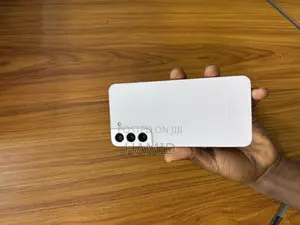 Samsung Galaxy S22+ 5G 128 GB White