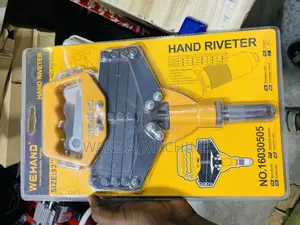 Hand Riveter Machine