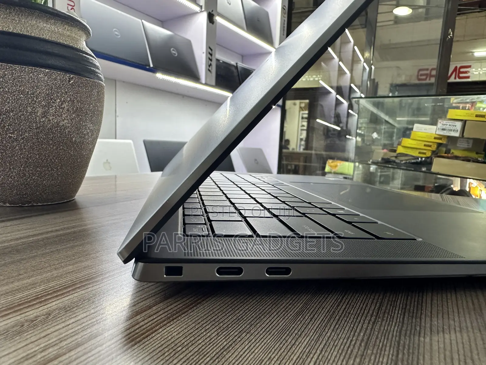 Laptop Dell Precision 5550 32GB Intel Core i7 SSD 512GB