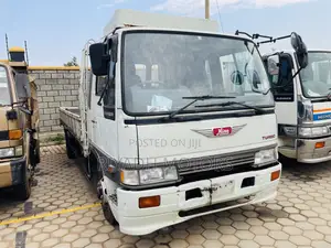 Hino Truck Long Chassis