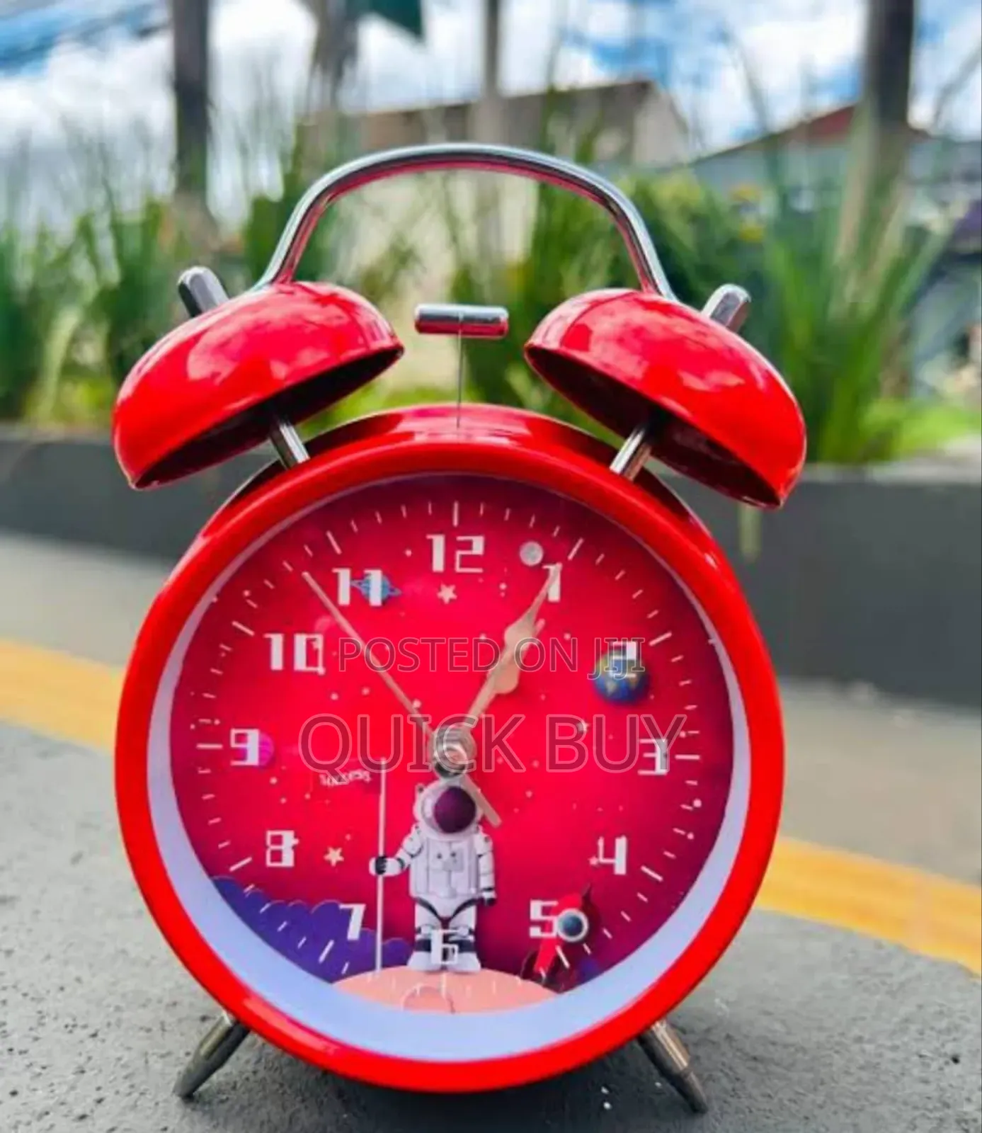 Portable Analog Alarm Clock