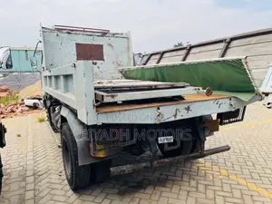 Hino Dupper