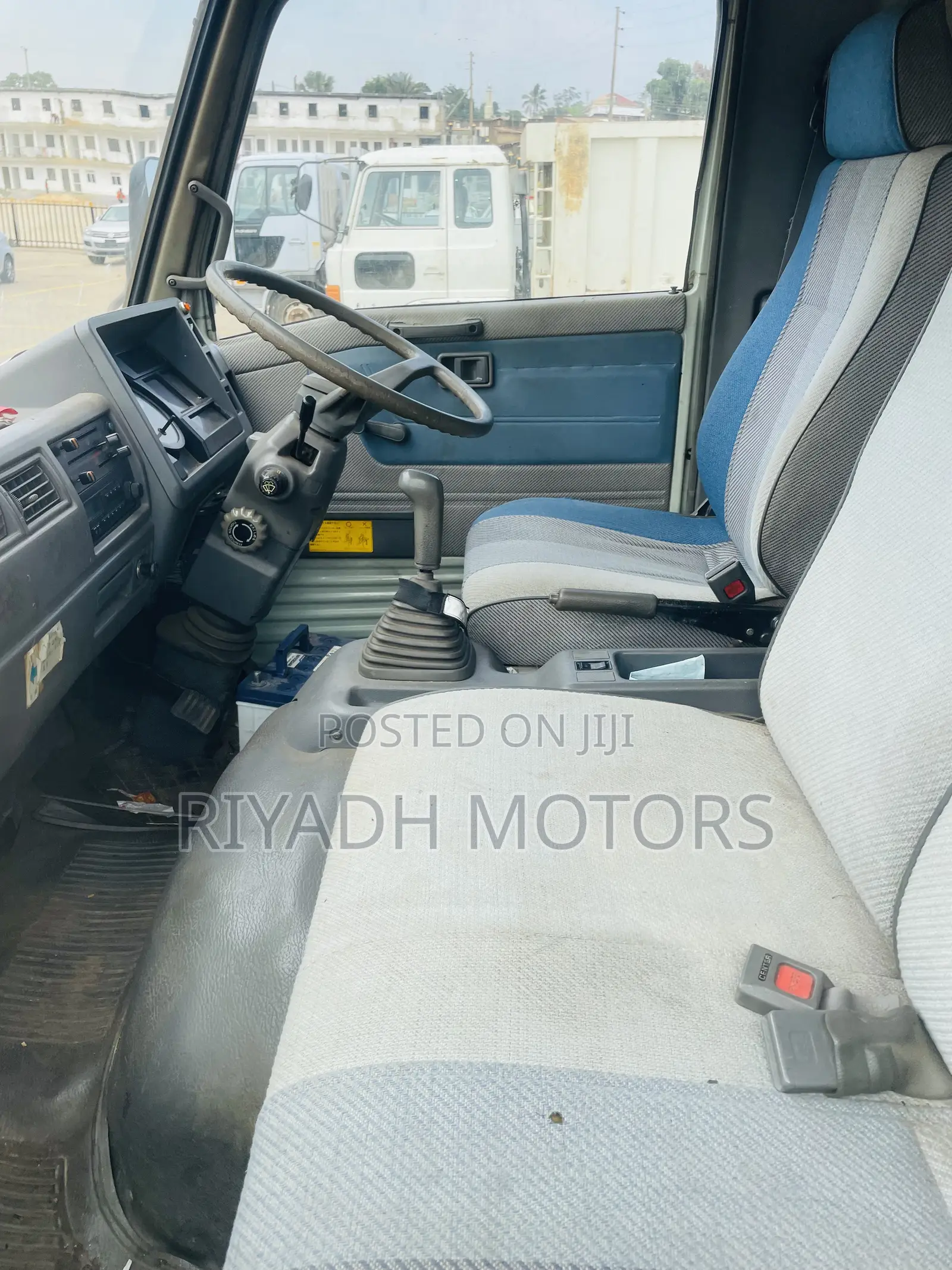 Hino Dupper