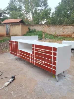 Simple TV Stand 6 by 2 by 2fts