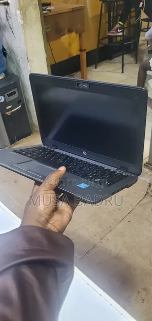 New Laptop HP EliteBook 820 8GB Intel Core I7 HDD 500GB