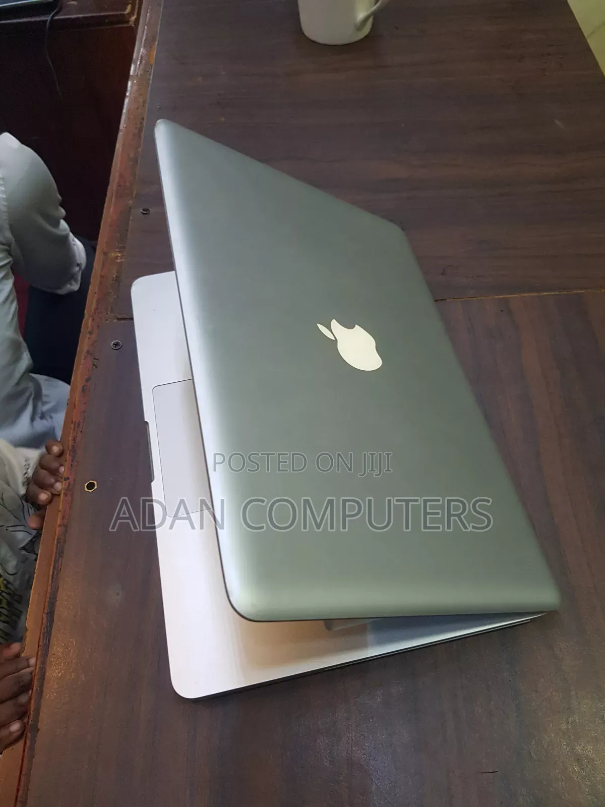 Laptop Apple MacBook 2011 4GB Intel Core 2 Duo HDD 250GB