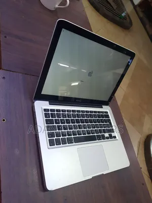 Laptop Apple MacBook 2011 4GB Intel Core 2 Duo HDD 250GB