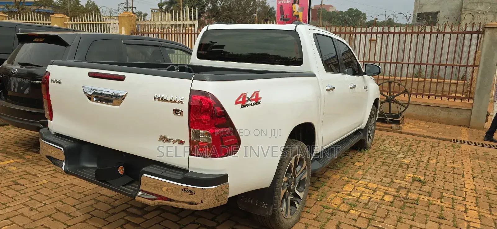 Toyota Hilux 2017 White