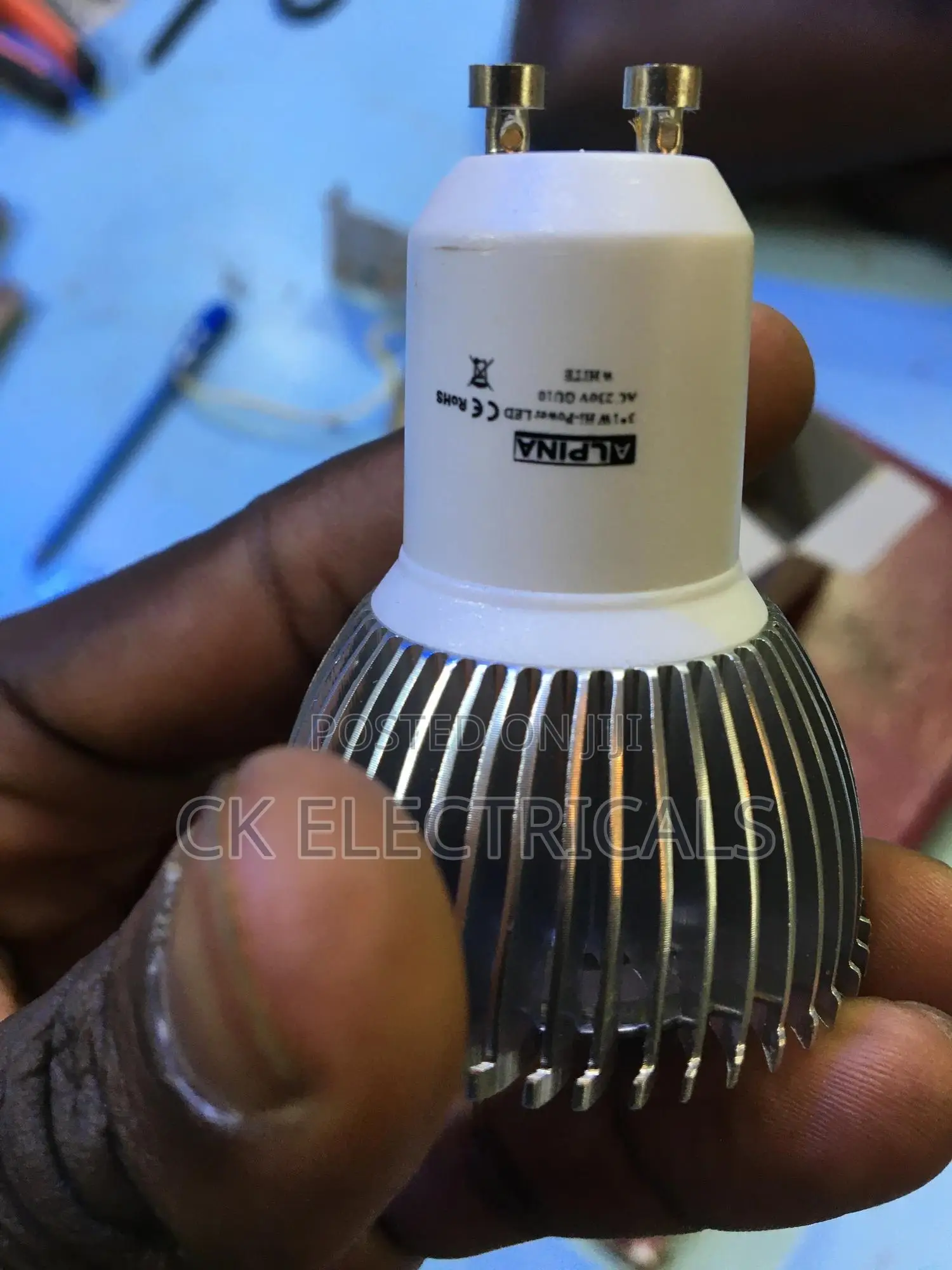 Spot Bulbs Available AC and DC Both GU10 and MR16