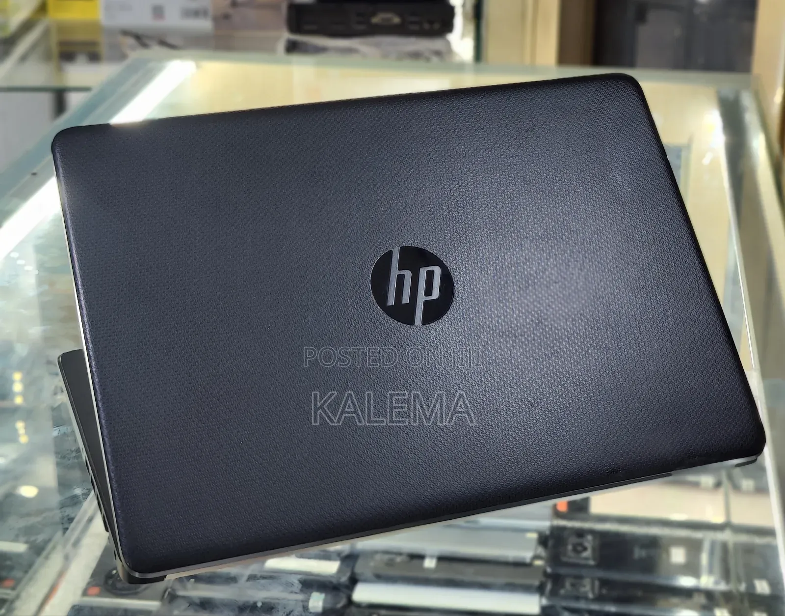 Laptop HP 14-Dq2031tg 8GB Intel Core I5 HDD+SSD 500GB