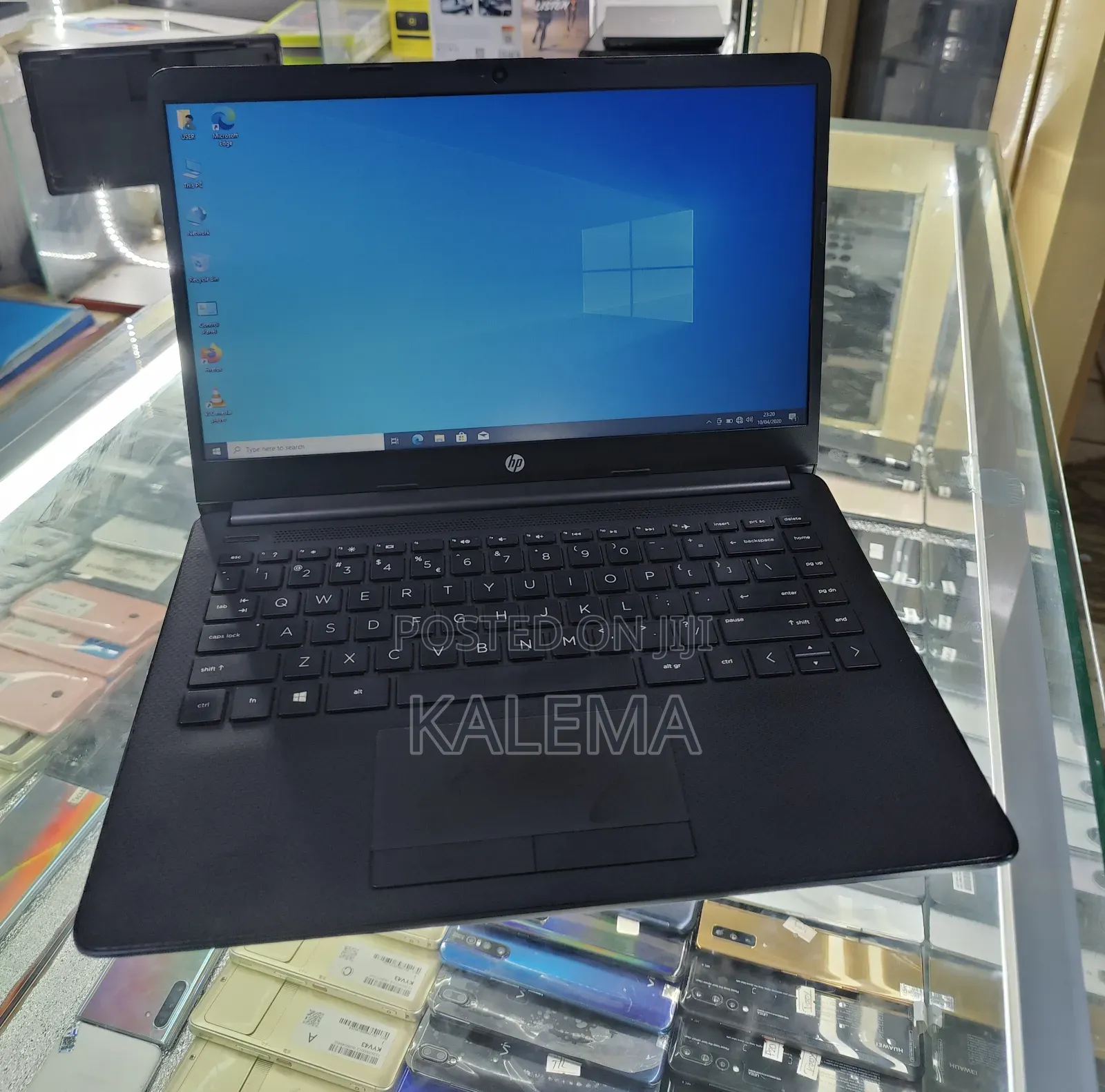 Laptop HP 14-Dq2031tg 8GB Intel Core I5 HDD+SSD 500GB