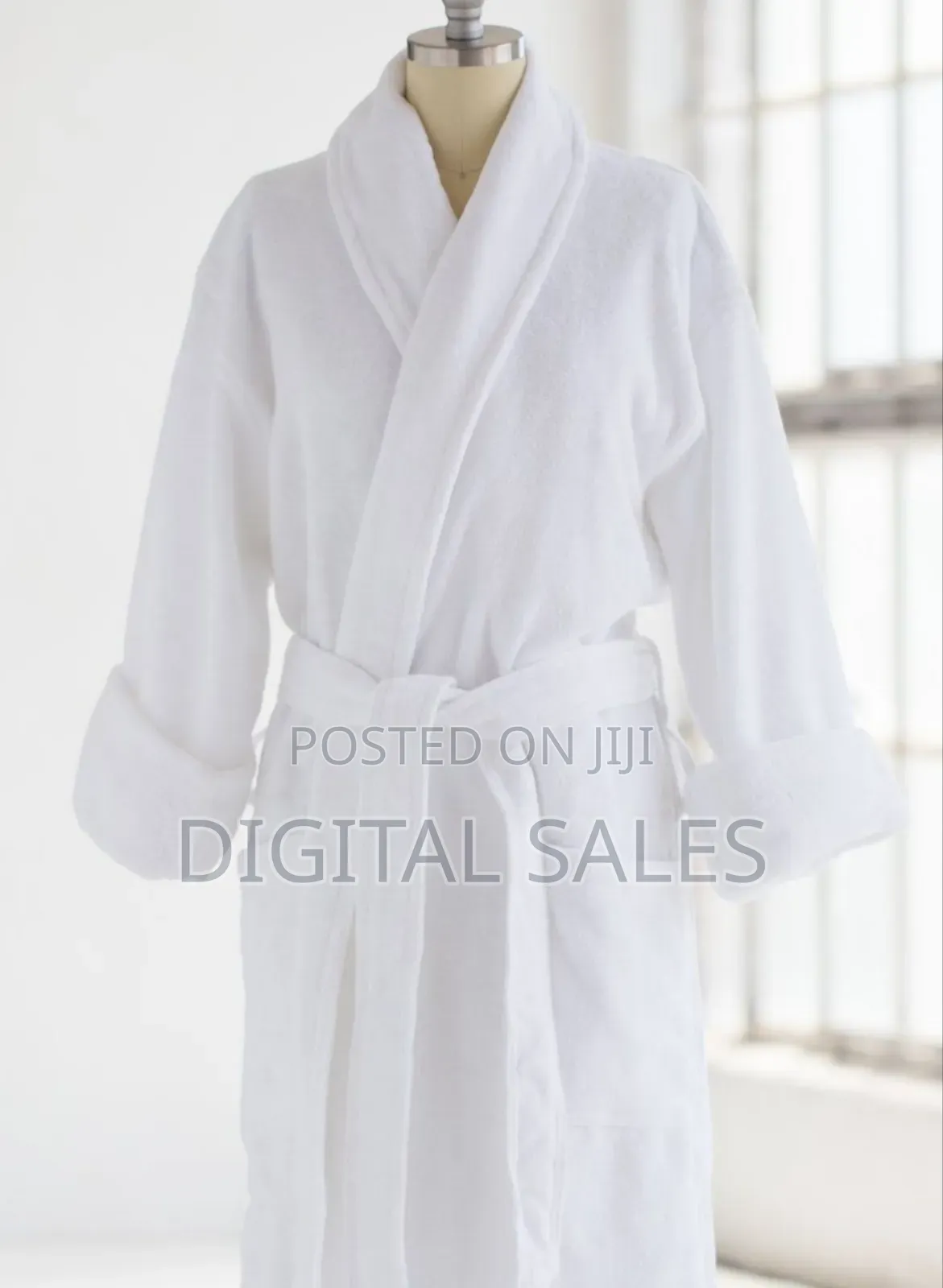 Luxury Plain White Bathrobes