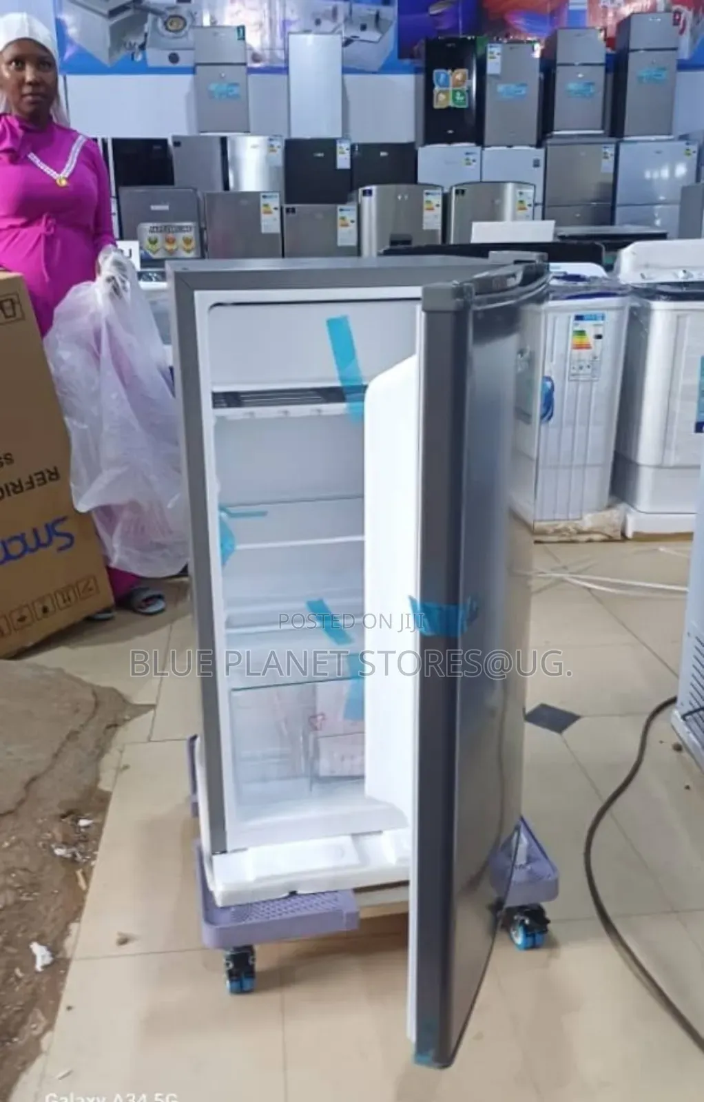 SMARTEC 120ltres Single Door Refrigerators \\ SS120DS1
