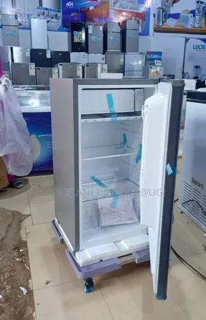 SMARTEC 120ltres Single Door Refrigerators \\ SS120DS1