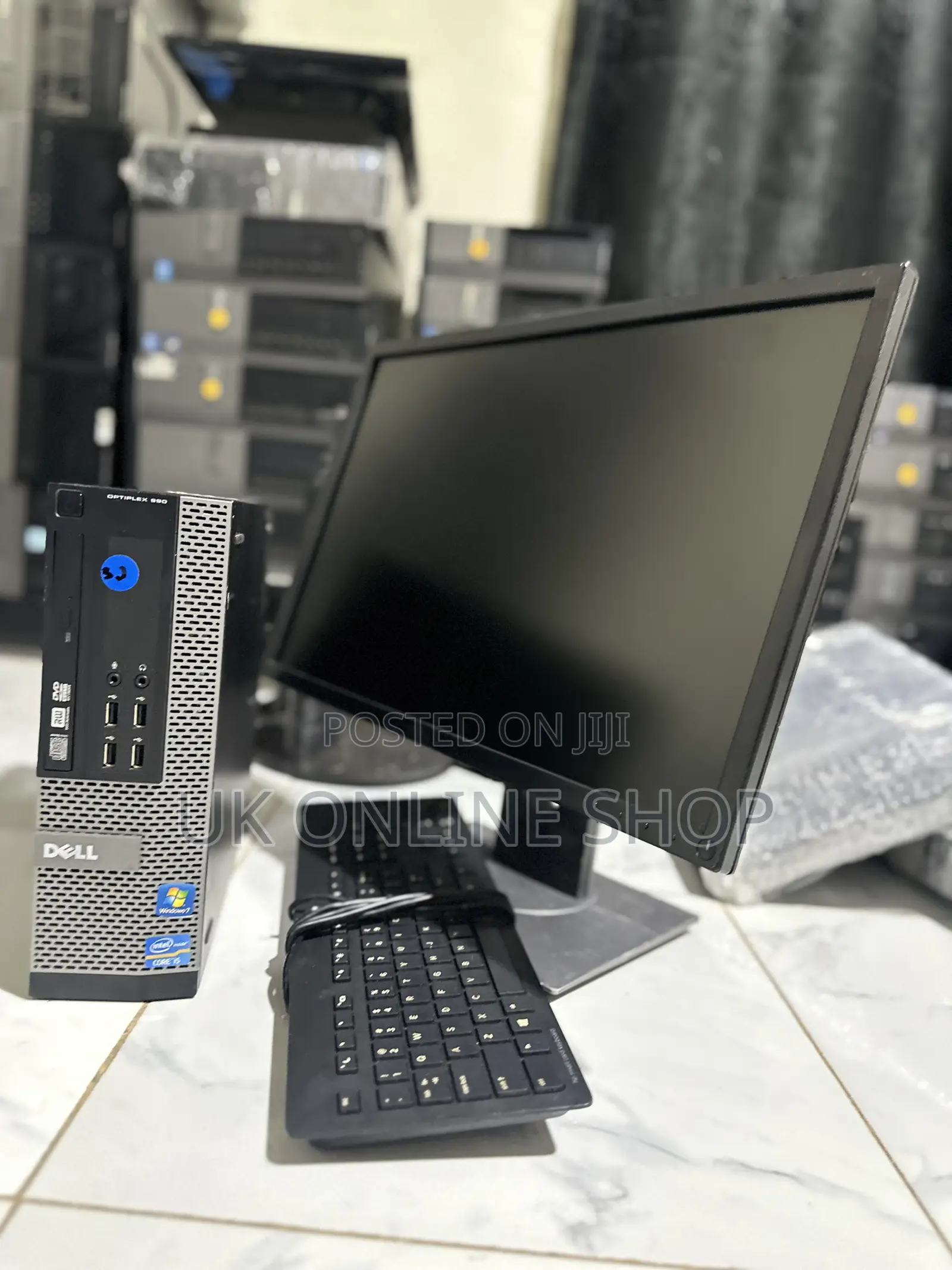 Desktop Computer Dell OptiPlex XE3 4GB Intel Core i5 HDD 500GB
